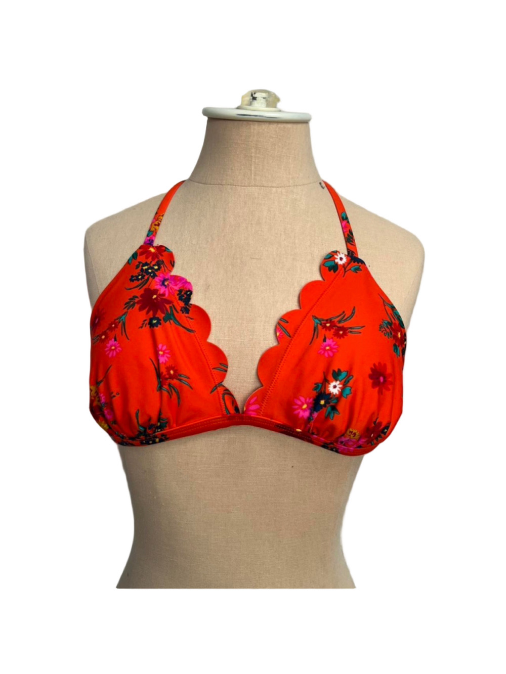 Orange floral scallop bikini top with adjustable straps #beachykeen
